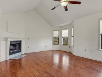 5401 Summer Place