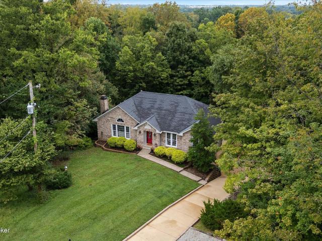5401 Tarrant Ln