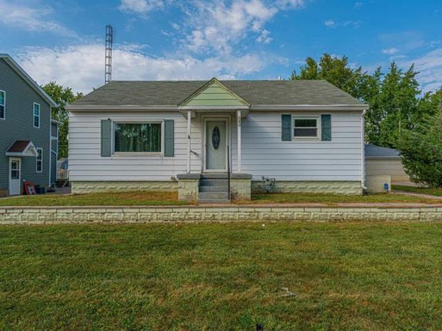 540 10th St, Lincoln, IL 62656