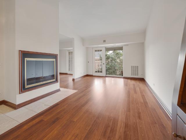 540 Biesterfield Road # 305