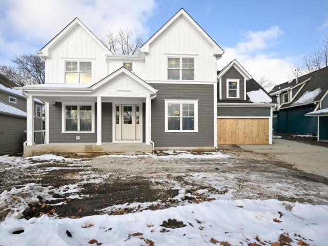 540 Elm Street, Glen Ellyn, US, IL