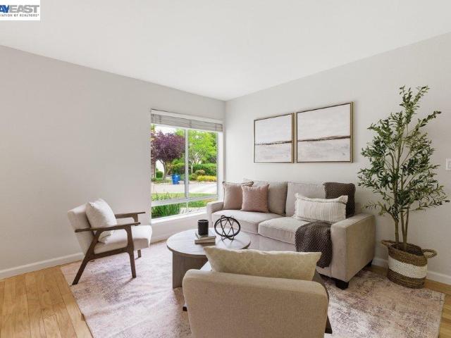 540 Ivy Pointe Circle