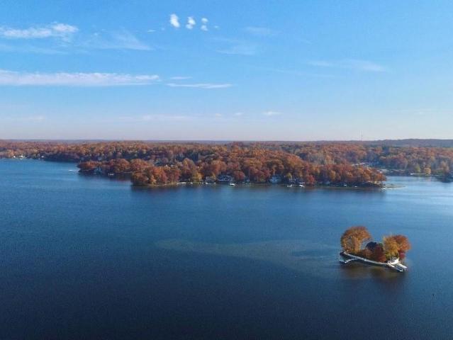 540 Ln 280 Lake James