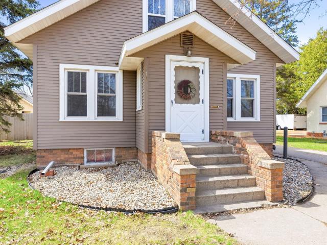 540 Main Street N