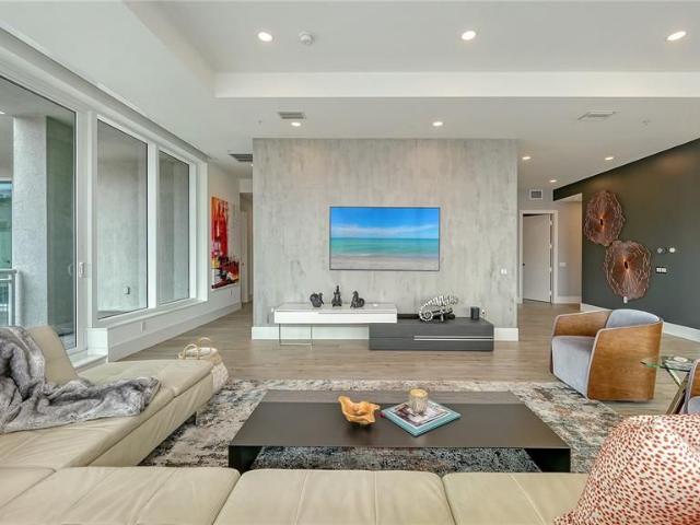 540 N Tamiami Trail Unit 1004, Sarasota, US, FL