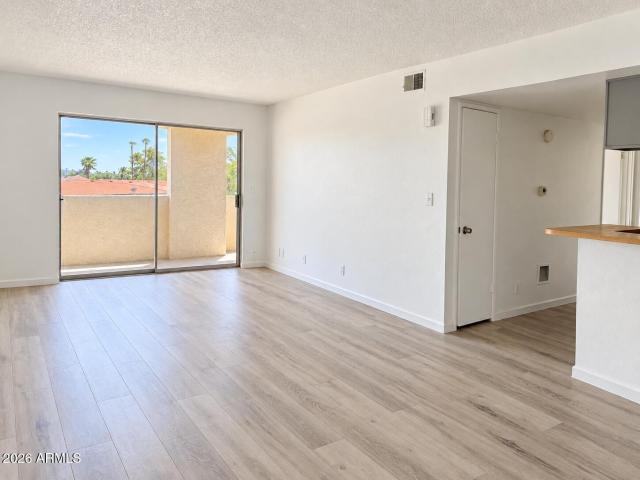 540 N MAY Street N # 3076