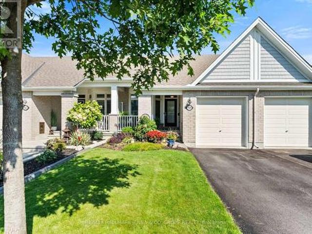 540 Silverbell Crescent, Ottawa, ON, K1T 0P1 house for sale | Listing ID X13666 | Royal LePage