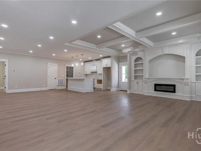 540 Sunset Avenue