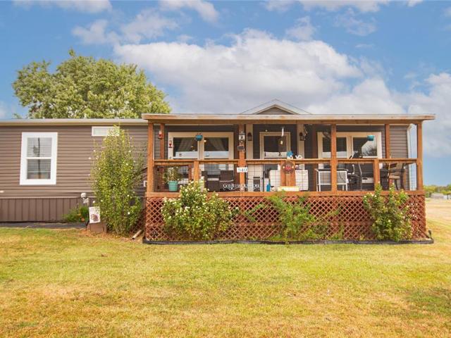 540 Waterfront