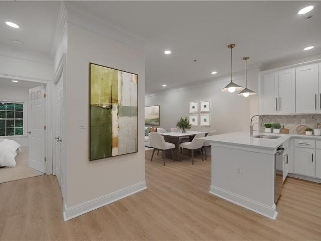 5415 Northland Drive NE 308