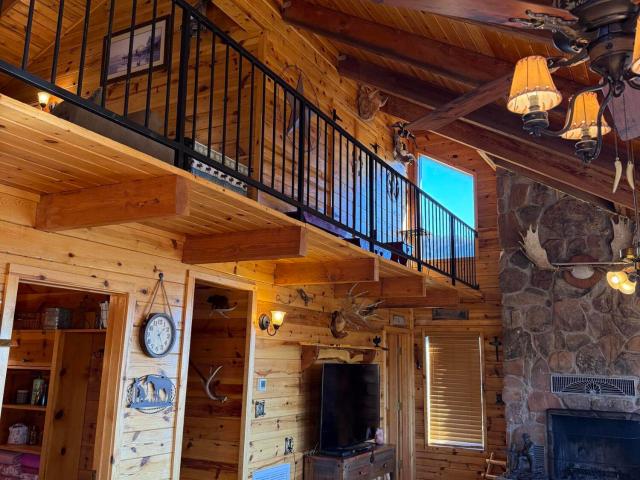 5415 W Valley View Drive