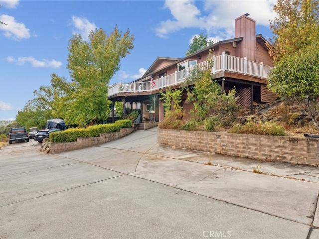 5416 Royal Oaks Drive