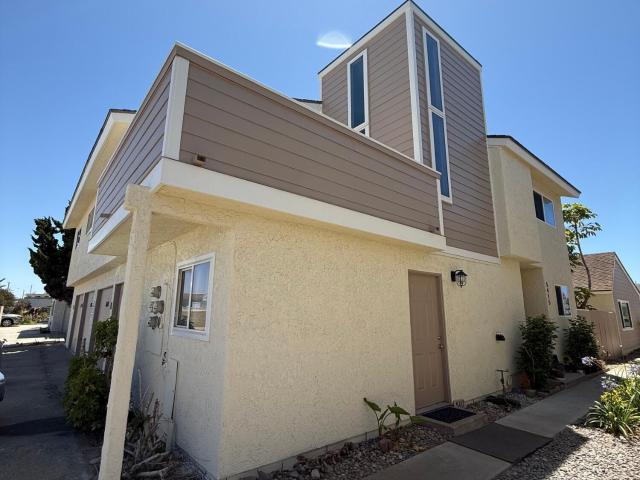 5417 Driftwood St, Oxnard, CA 93035 | MLS #V1 31124