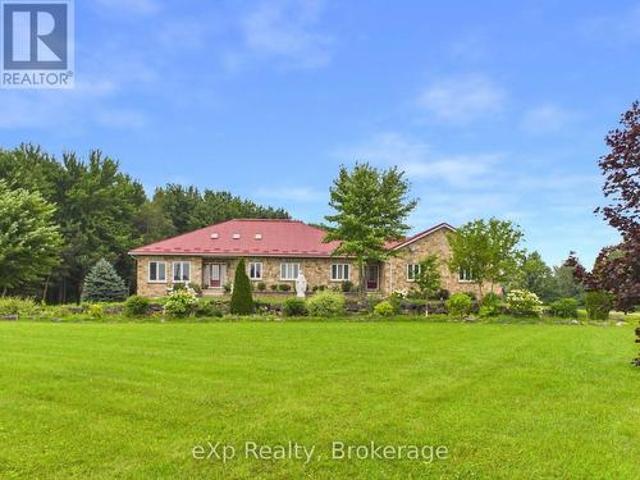 541009 Concession Ndr 14 Road, West Grey, ON, N0G 1L0 house for sale | Listing ID X13588 | Royal LePage