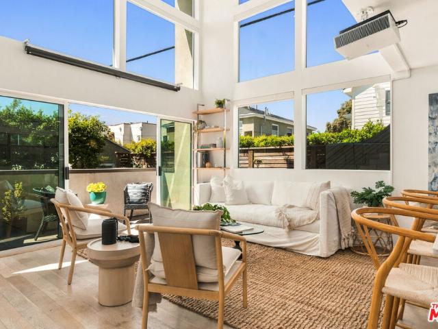 5411 W Wilshire Vista Lane