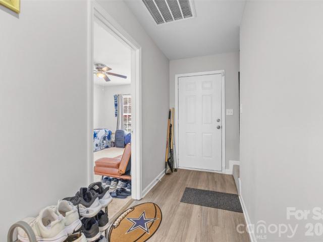 5413 Esther Lane