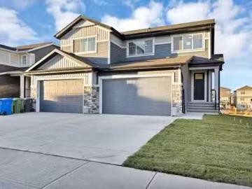 House for sale in Chestermere - Garden