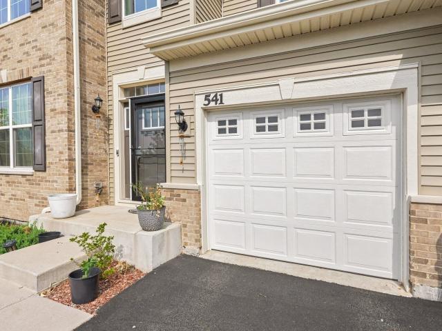 541 Ashworth Lane