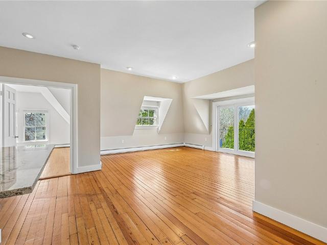 541 Bellevue Avenue 6