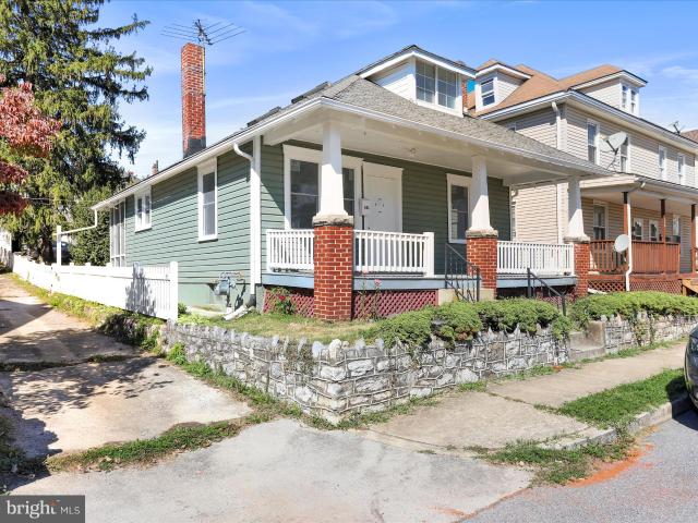 541 Guilford Ave, Hagerstown, MD 21740 | MLS #MDWA2032