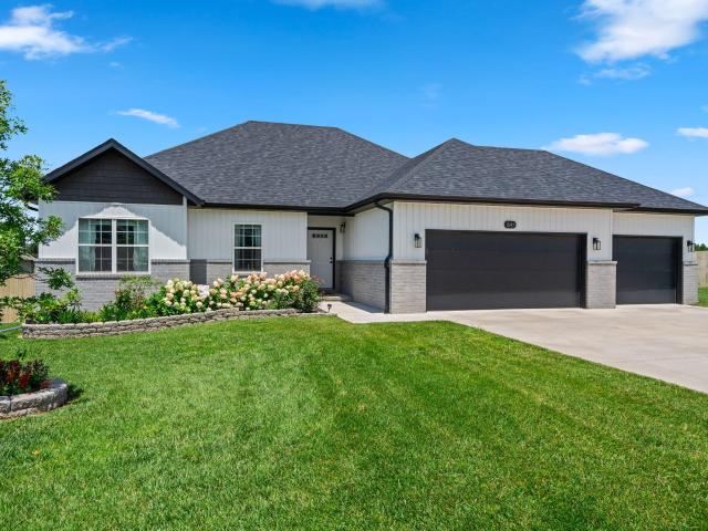 541 Fox Creek Road