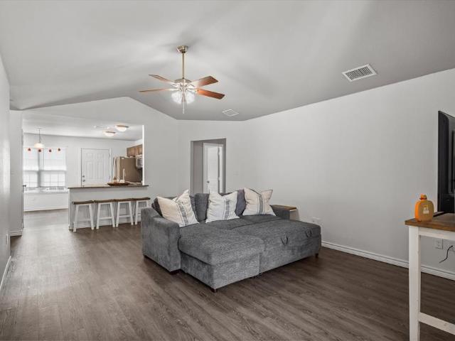 541 Foster