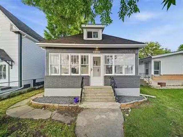 541 Johnson Ave, Winnipeg, MB, R2L 1A9 house for sale Listi.