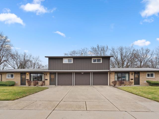 541 N Edgelawn Drive, Aurora, US, IL