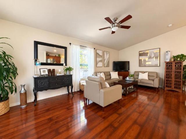 541 Weatherly 541