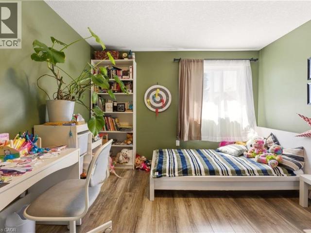 541 WILD IRIS Avenue, Waterloo, Ontario, N2V2W4