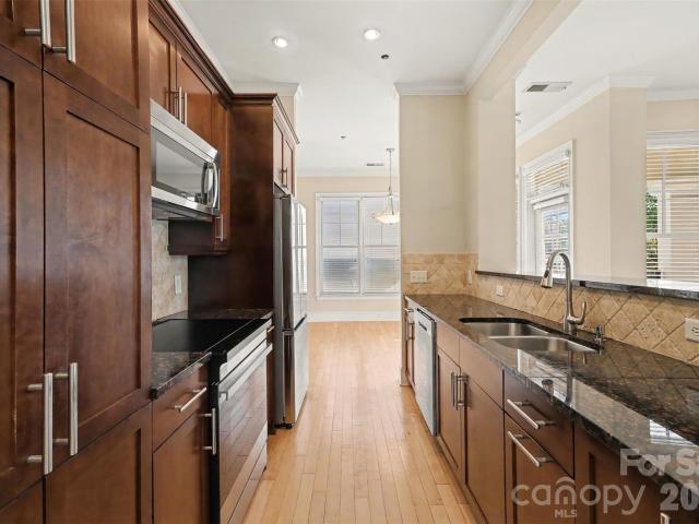 5425 Closeburn Rd, Unit 210, Charlotte, NC 28210 | MLS #4363