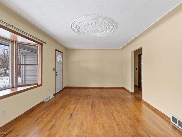 5425 Sheridan Road