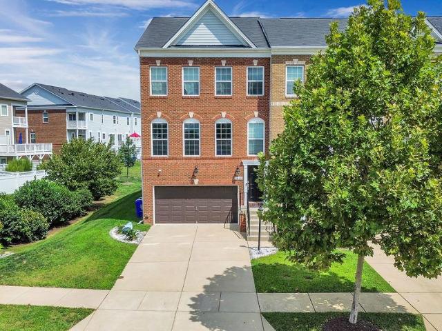 5425 Spotswood Place