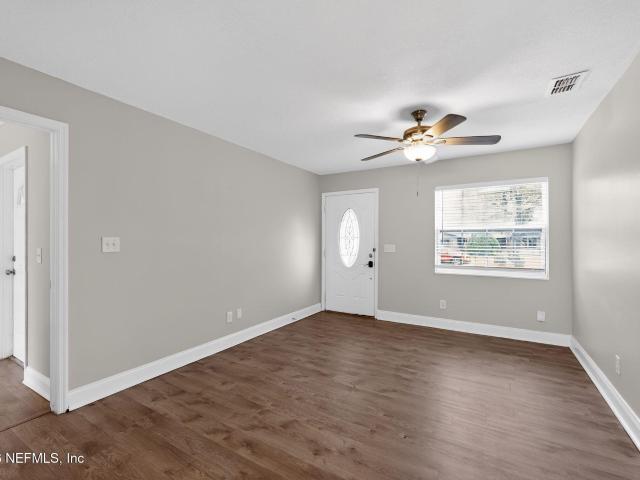 5426 Enchanted Dr, Jacksonville, FL 32244 | MLS #2133