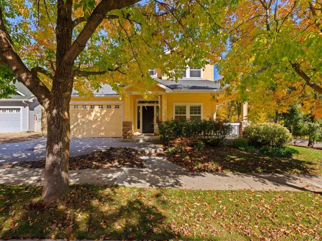 5426 W School Ridge Rd