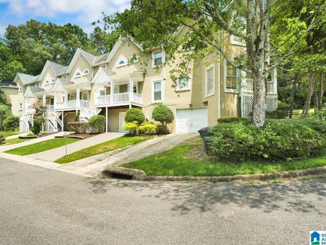5426 Whisper Wood Circle