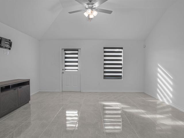 5428 Encanto Dr