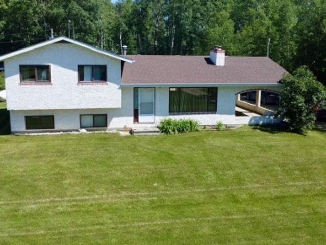 54207 Rge Road 52, Rural Lac Ste. Anne County, AB, T0E 0L0 house for sale | Listing ID E4498 | Royal LePage