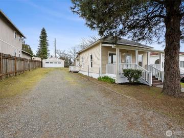 5420 S State St, Tacoma, WA 98409 | MLS #2496