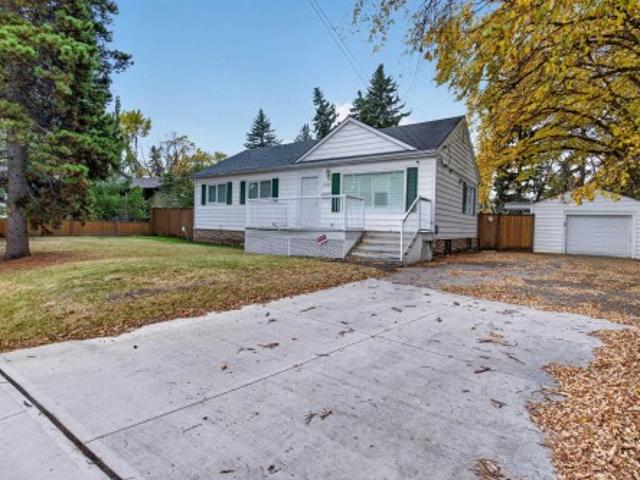 5422 Street Nw, Edmonton, AB, T6H 3E1 house for sale | Listing ID E4512 | Royal LePage