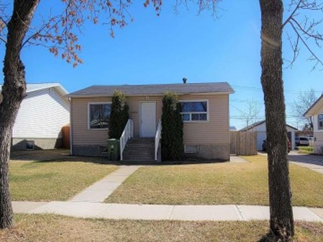 5422 51 Avenue, Bonnyville Town, AB, T9N 1Z8 house for sale | Listing ID E4499 | Royal LePage