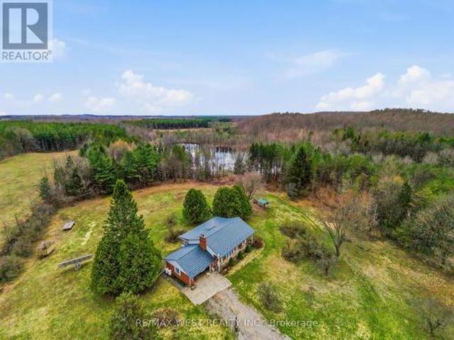 542310 Concession 14 Road, West Grey, ON, N0G 1R0 house for sale | Listing ID X12996 | Royal LePage