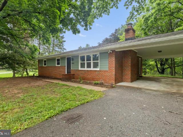 5423 Emerald Drive