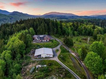 542 Doe Run Road