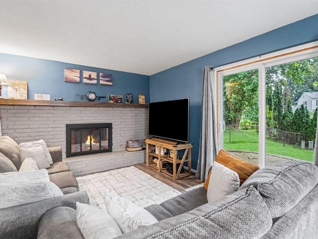 542 Eastlook Drive