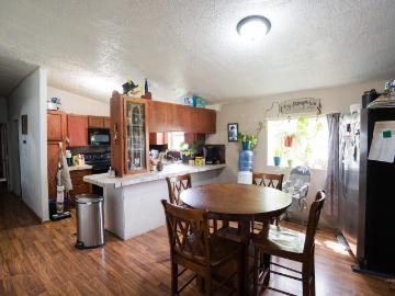 542 Normal Ave