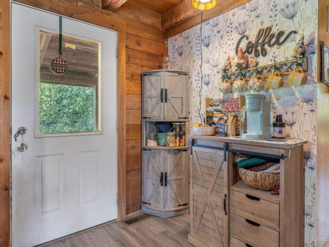 542 S Waynesville Road