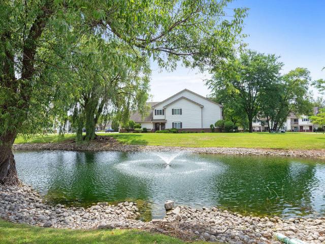 542 Pewaukee Rd, Unit H