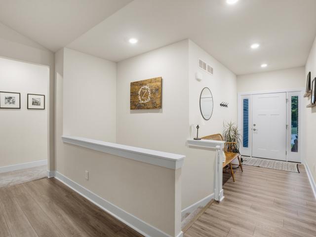 542 Tahoe Ln