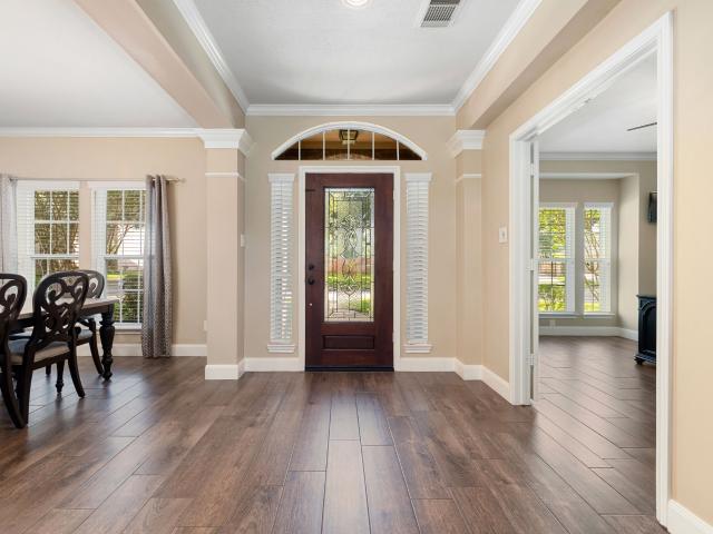 5434 Portage Rock Lane